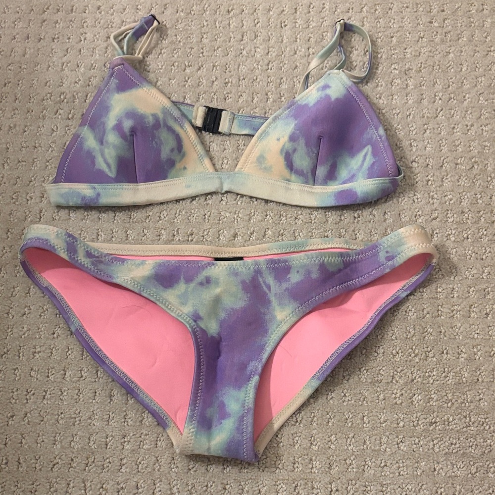 Old triangl bikini